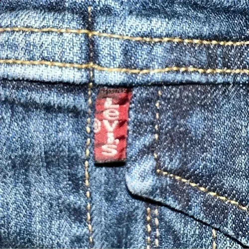 Levi’s Traditional Blue Jean Denim Jacket Red Tab Small - Picture 10 of 13